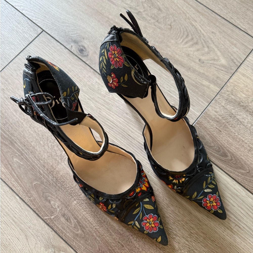 Dior, John Galliano era Floral Ankle Strap Heels size 40 - Picture 2 of 10